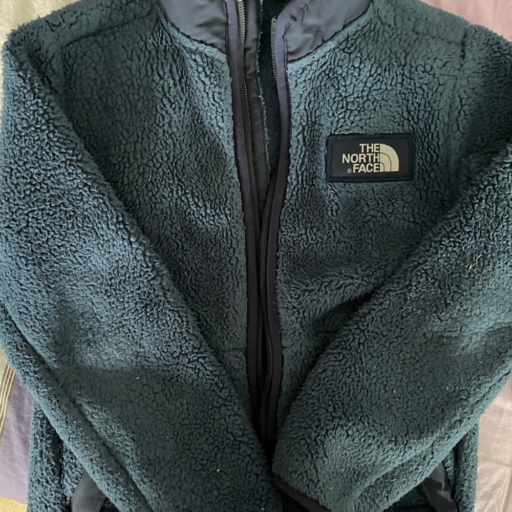 Boys XS (size 6) North Face super soft fleece